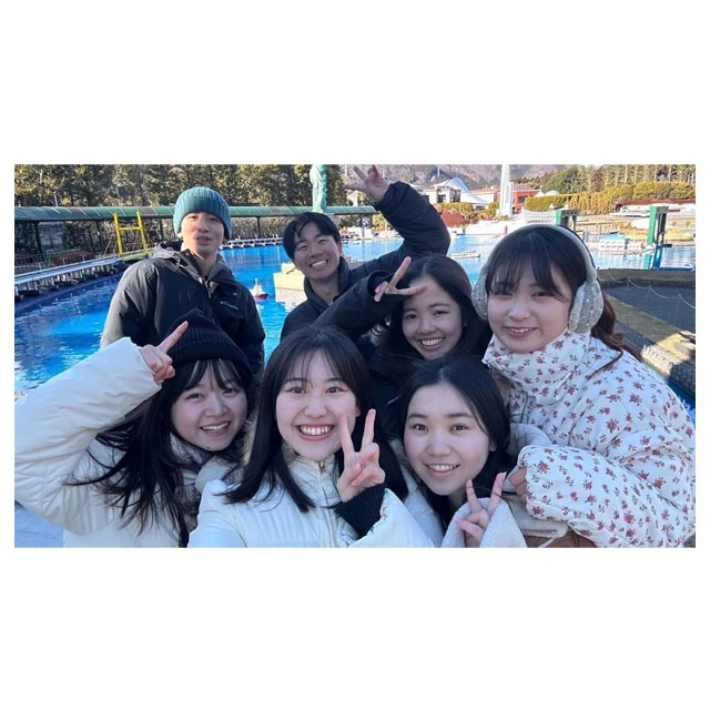 「チョコバトン」を考案した優勝チームの皆さん