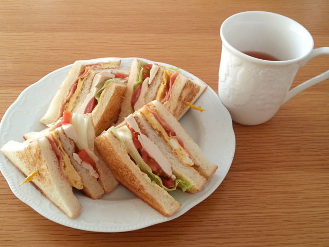 ベーカリーカフェメニュー⑭『サンドイッチプレート』